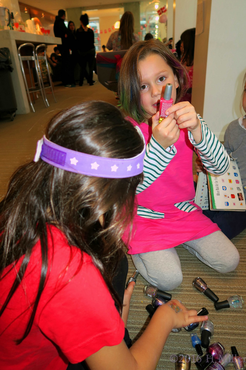 They're Choosing Great Nail Polish Colors For Their Kids Manis! They're Choosing Great Nail Polish Colors For Their Kids Manis!