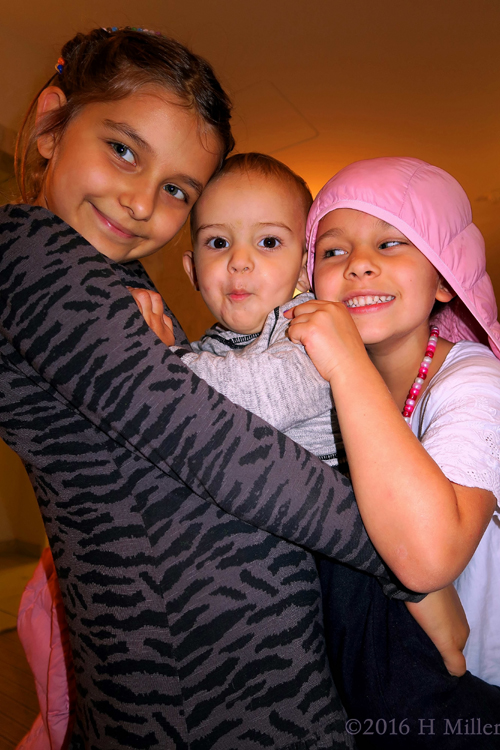 Everyone Loves The Home Spa Party! Everyone Loves The Home Spa Party!