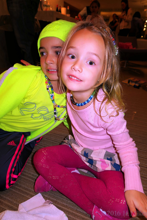 Hanging Out With Friends After Kids Spa Crafts Projects. Hanging Out With Friends After Kids Spa Crafts Projects.