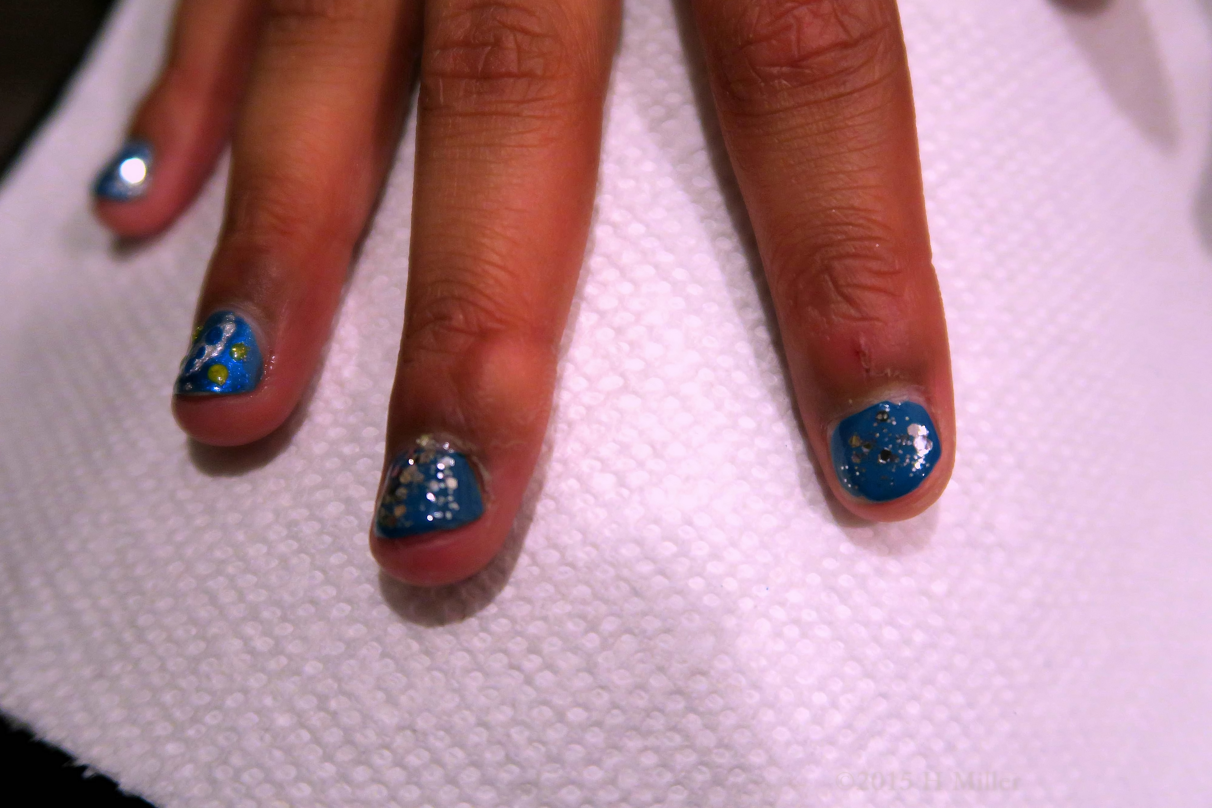 Blue Mani With Colors And Glitter. Blue Mani With Colors And Glitter.