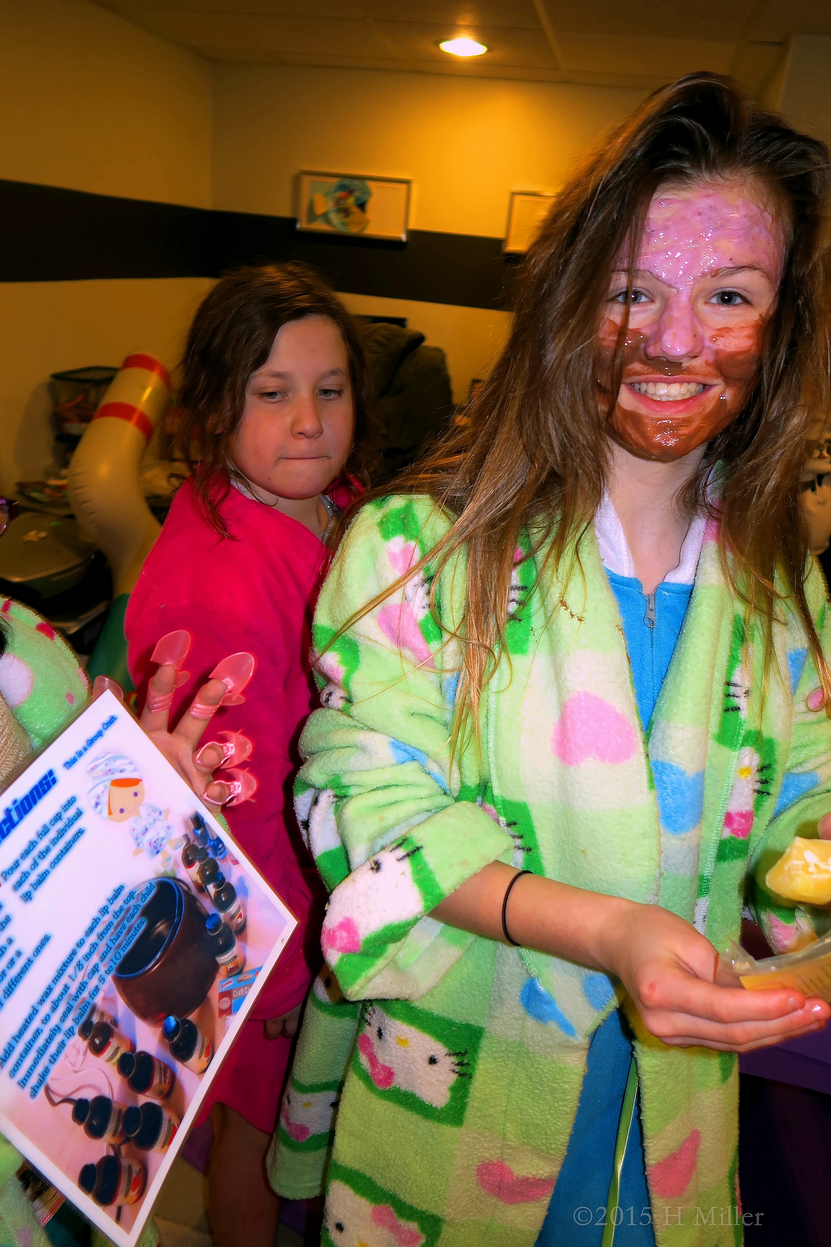 Doing Kids Crafts During Facials 4 Doing Kids Crafts During Facials 4