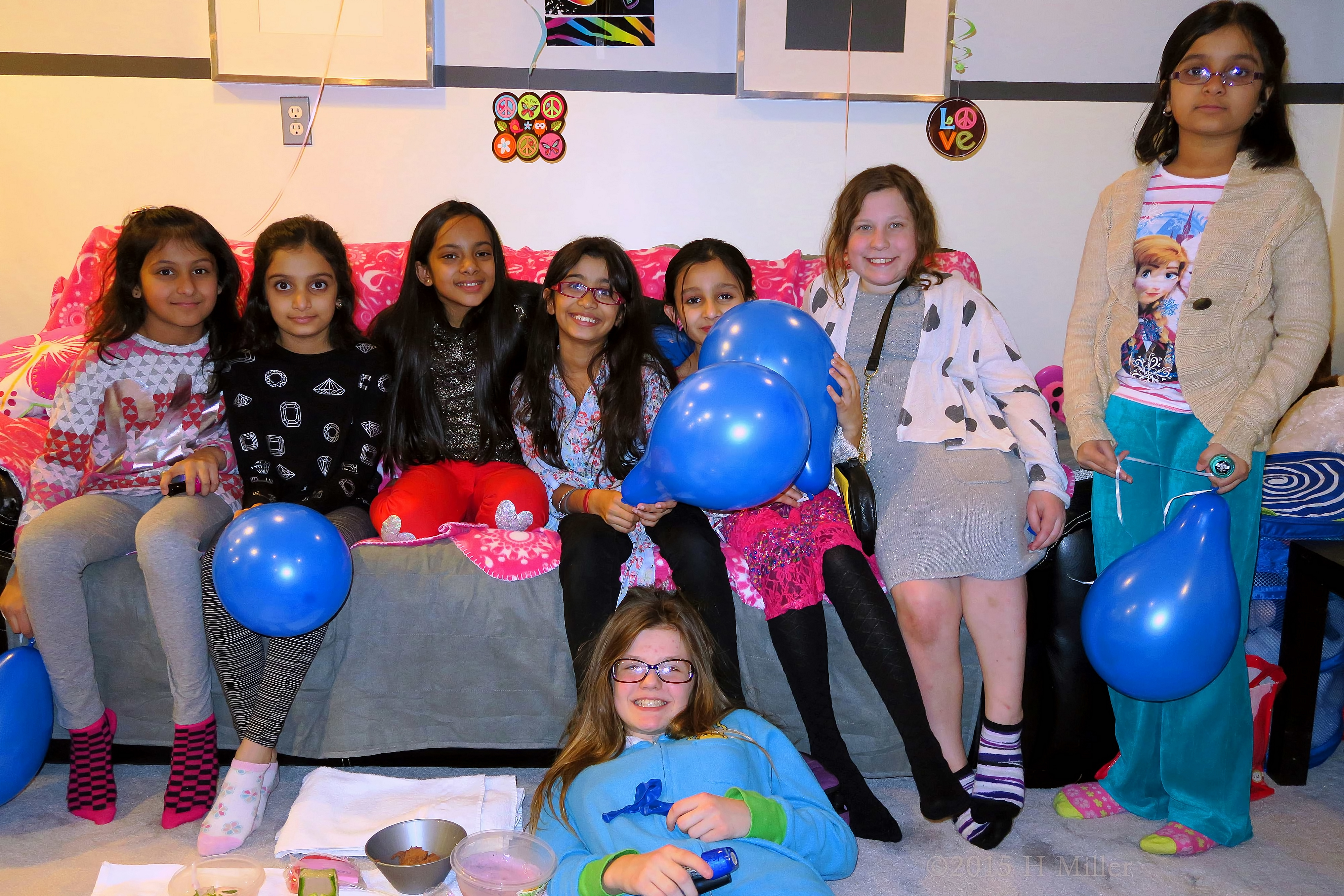 Group Spa Pic, With Flash. Group Spa Pic, With Flash.