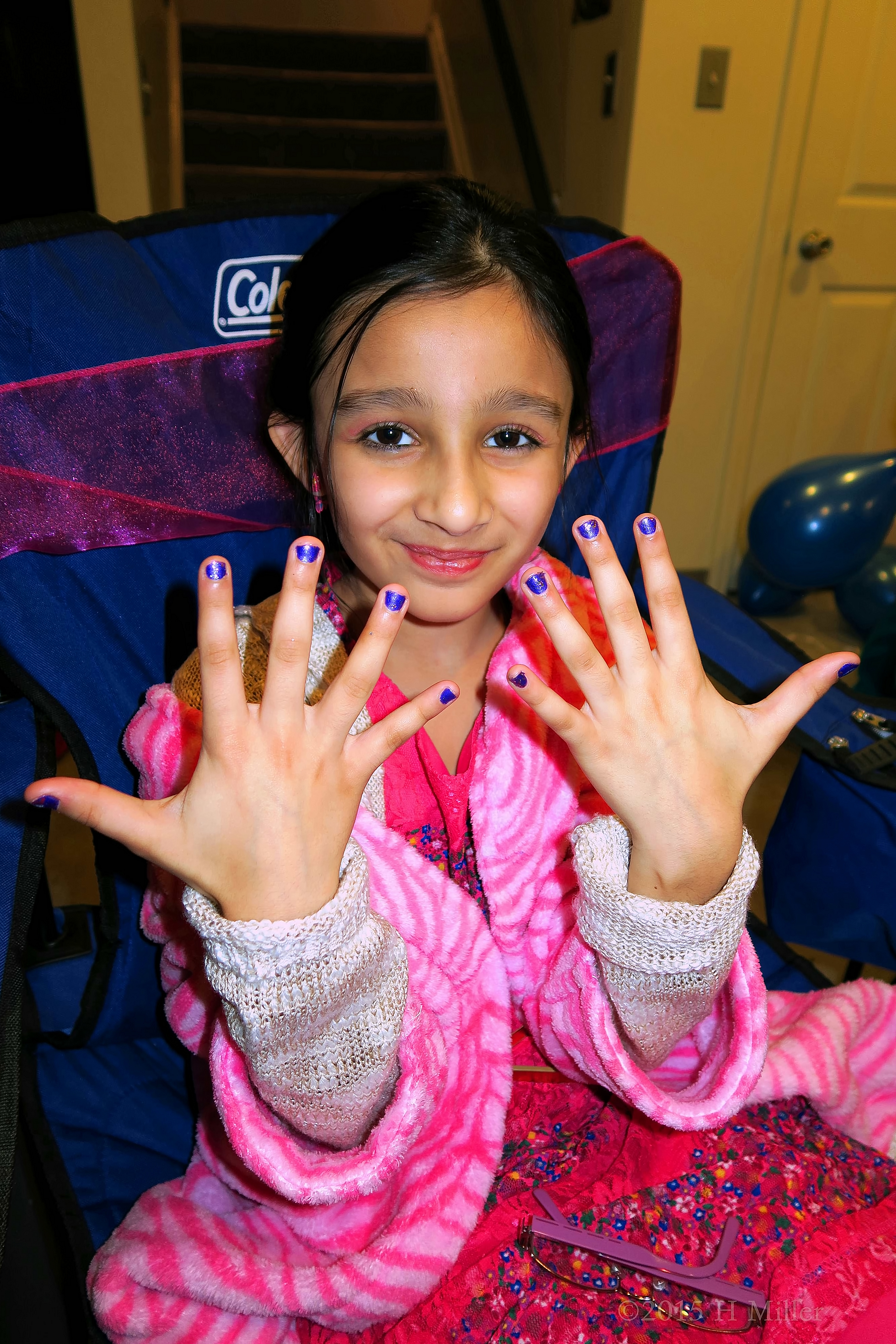 Holding Up Her New Mani For A Pic. 