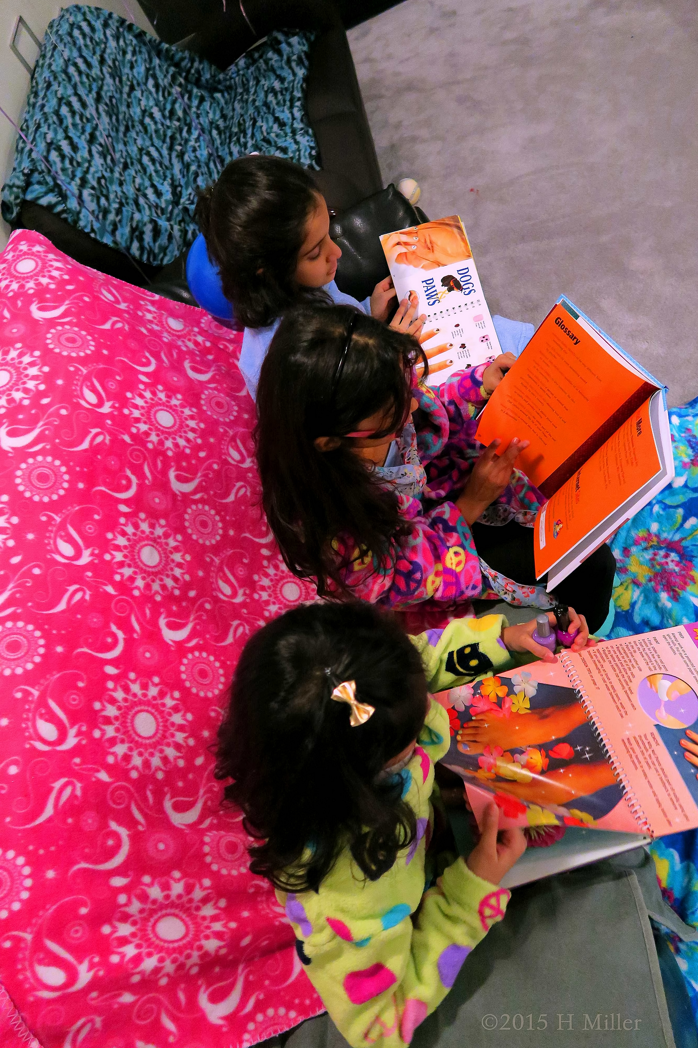 The Girls Look At The Nail Art Books For Ideas. 