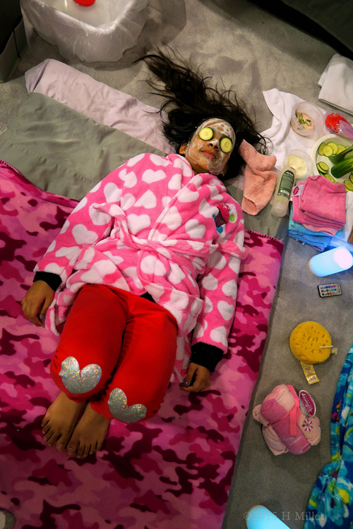 Relaxing In A Homemade Vanilla Kids Facial Relaxing In A Homemade Vanilla Kids Facial