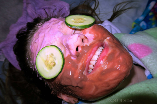 Strawberry And Chocolate Homemade Face Mask Strawberry And Chocolate Homemade Face Mask