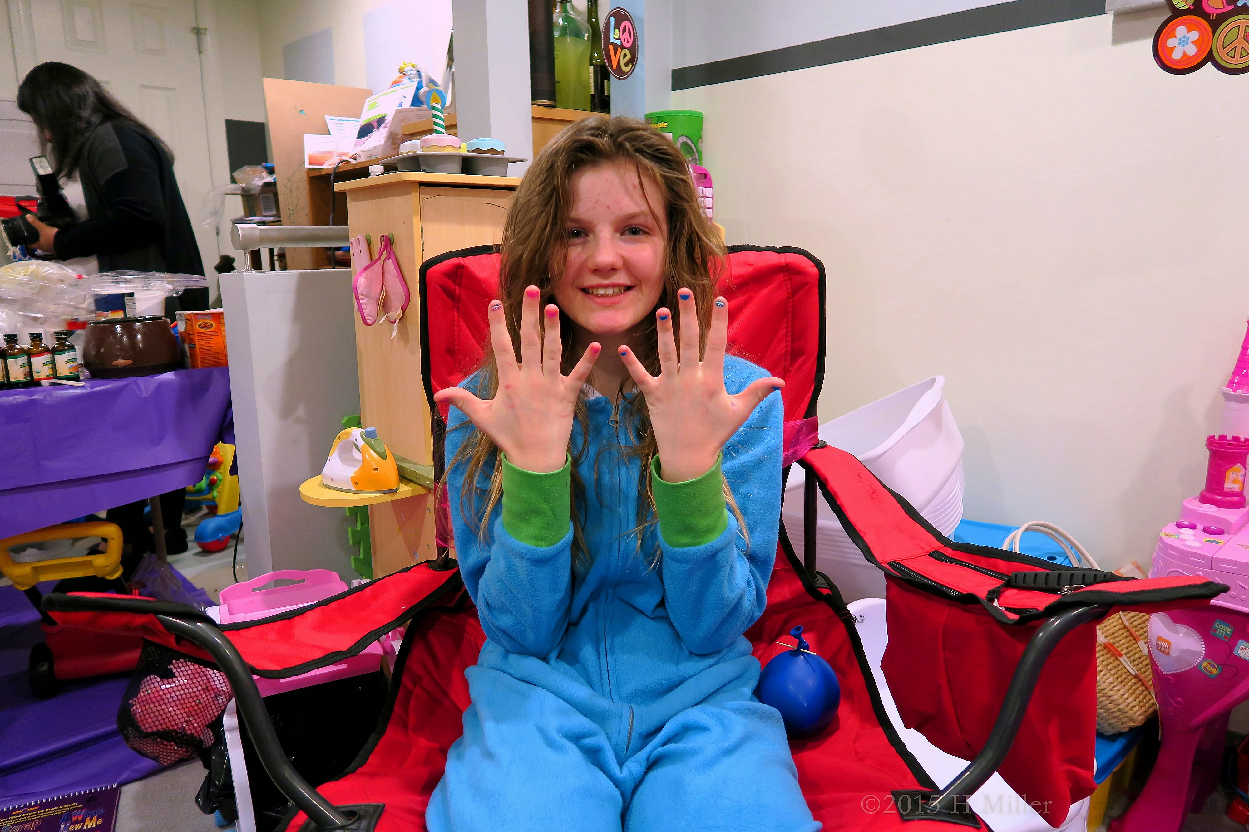 LOVING Her Spa Party For Kids Mini Manicure LOVING Her Spa Party For Kids Mini Manicure