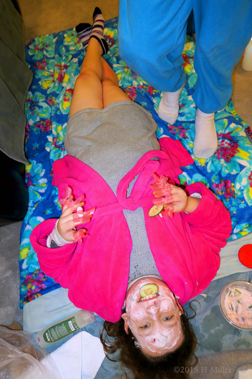 Being Silly During Kids Facials Being Silly During Kids Facials