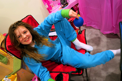 Hanging Out During The Girls Spa Party Hanging Out During The Girls Spa Party