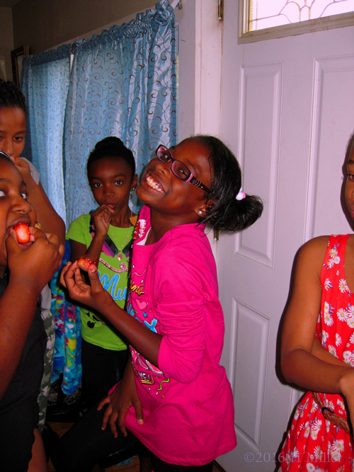 All Smiles For The Camera Sydney! All Smiles For The Camera Sydney!