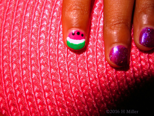 Cute Accent Nail Design Resembling A Slice Of Watermelon