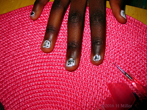 Fun Kids Spa Manicure! Fun Kids Spa Manicure!