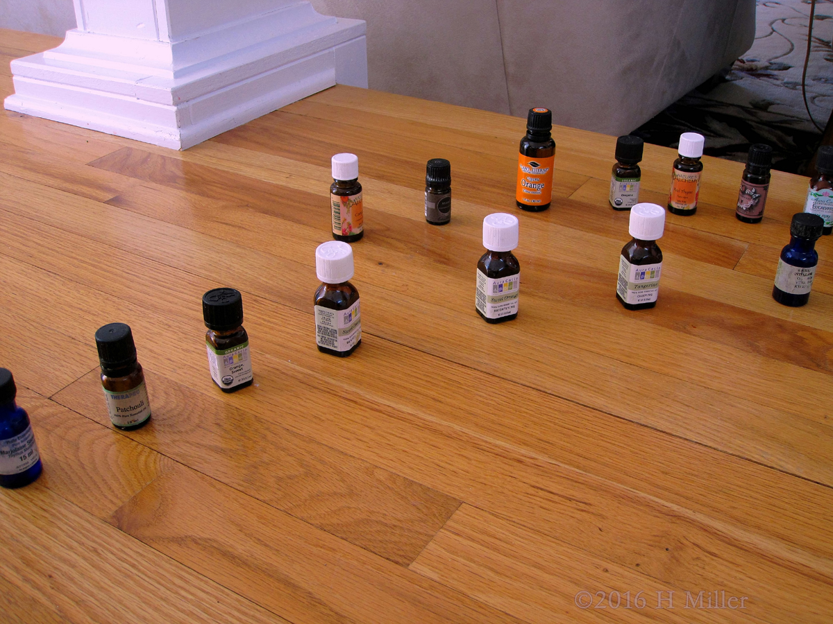 Essential Oils For The Footbaths At The Spa Themed Birthday Party! SO Cool!!