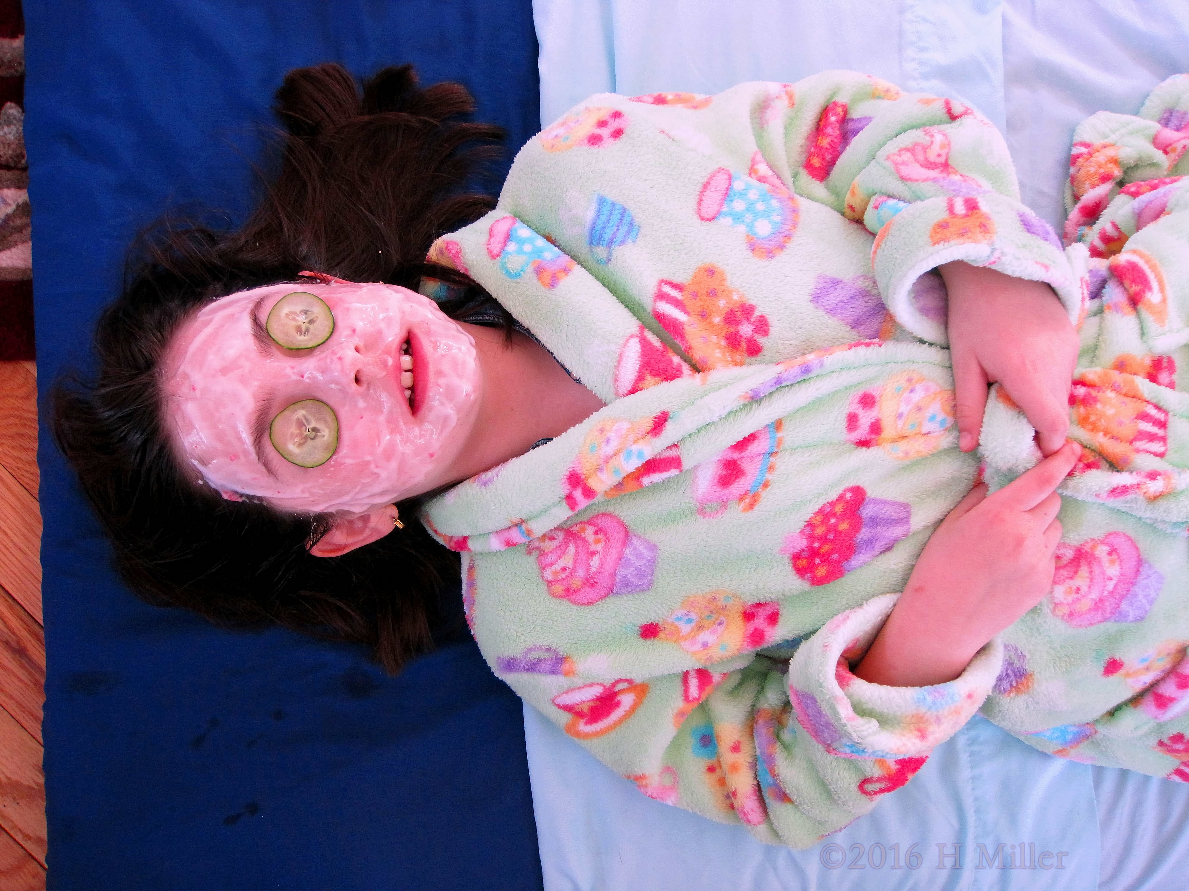 Facial And Mani! Looks Like Someone Is Having Fun! Facial And Mani! Looks Like Someone Is Having Fun!