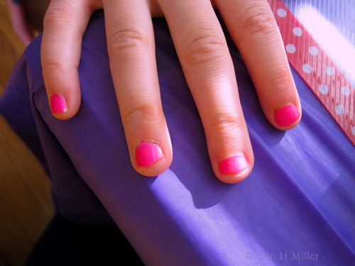 Those Pretty Nails! Those Pretty Nails!