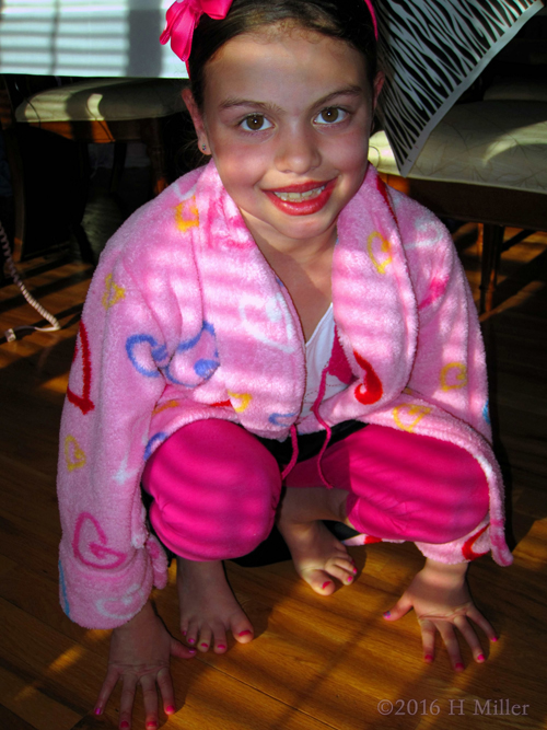 Pink Forever! Matching Kids Mini Manis And Mini Pedis! Pink Forever! Matching Kids Mini Manis And Mini Pedis!