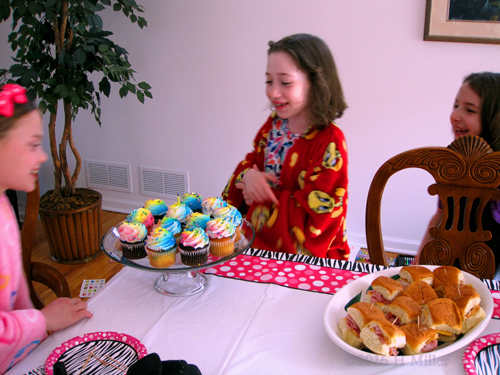 Spa Party Cupcakes For Tara! Spa Party Cupcakes For Tara!