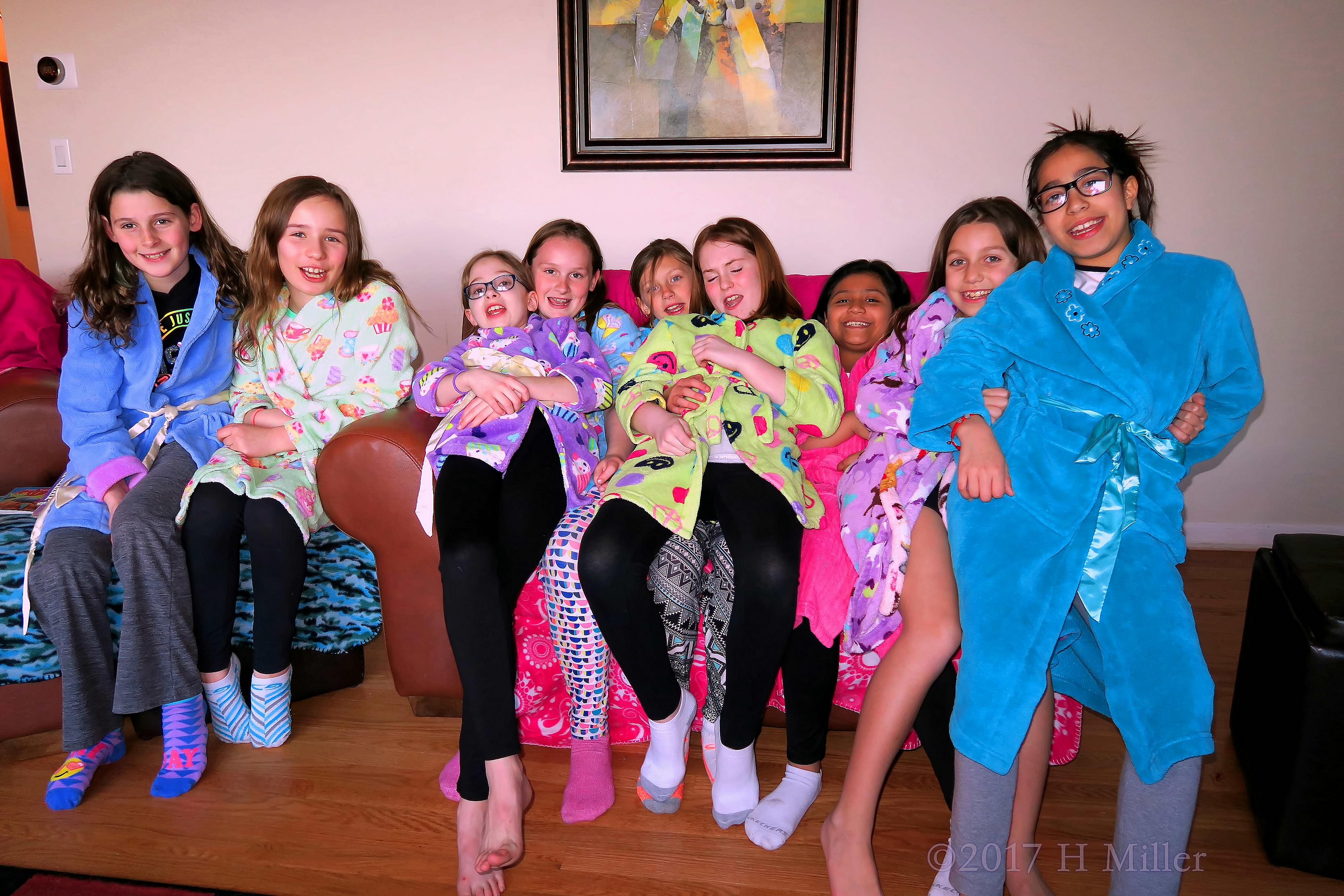 Party Guests Cozying Up At The Girls Spa Party For Tessa Party Guests Cozying Up At The Girls Spa Party For Tessa