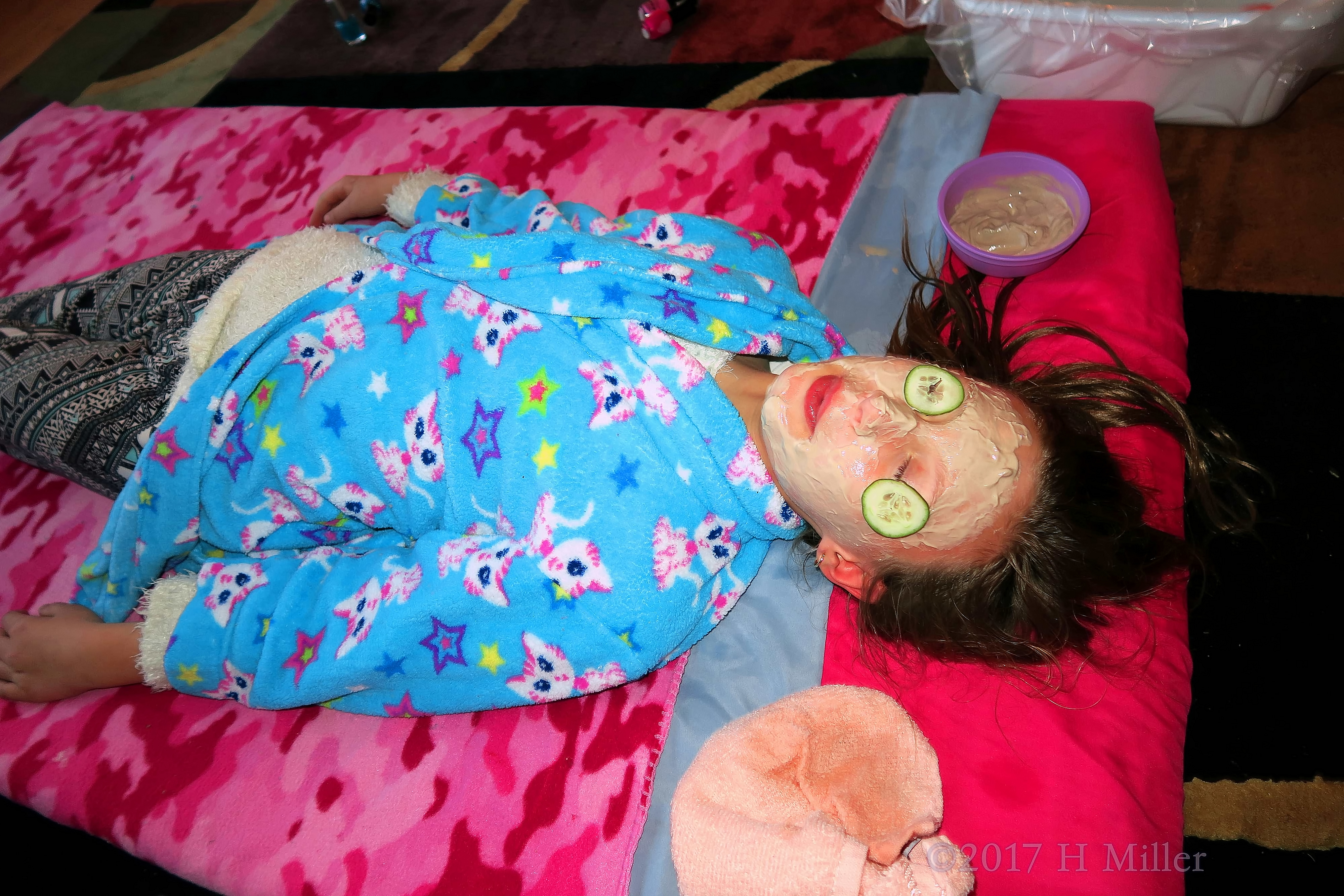 Relaxing Girls Facial At The Spa Party 4 Relaxing Girls Facial At The Spa Party 4