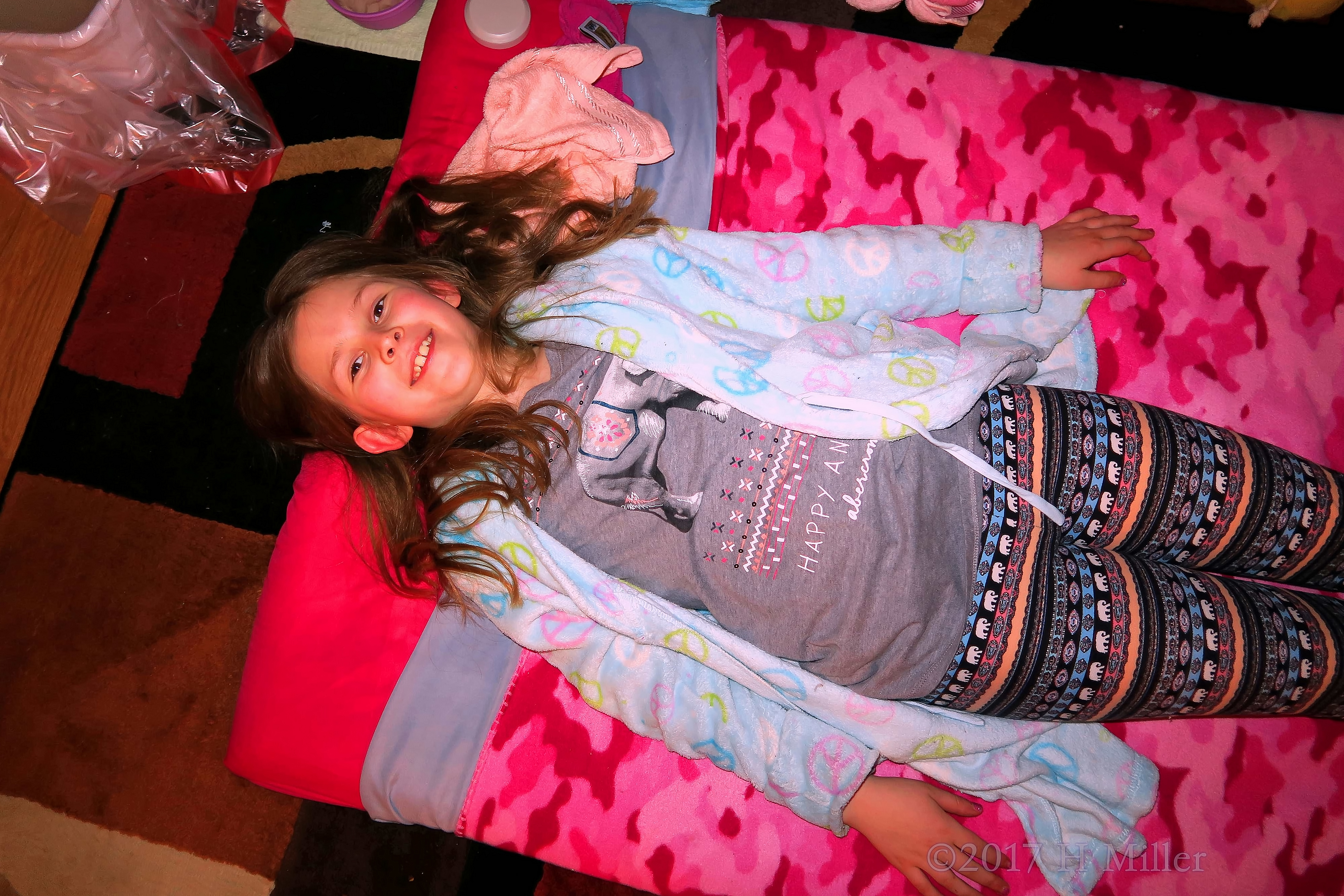 All Smiles While Waiting For Her Girls Spa Facial All Smiles While Waiting For Her Girls Spa Facial