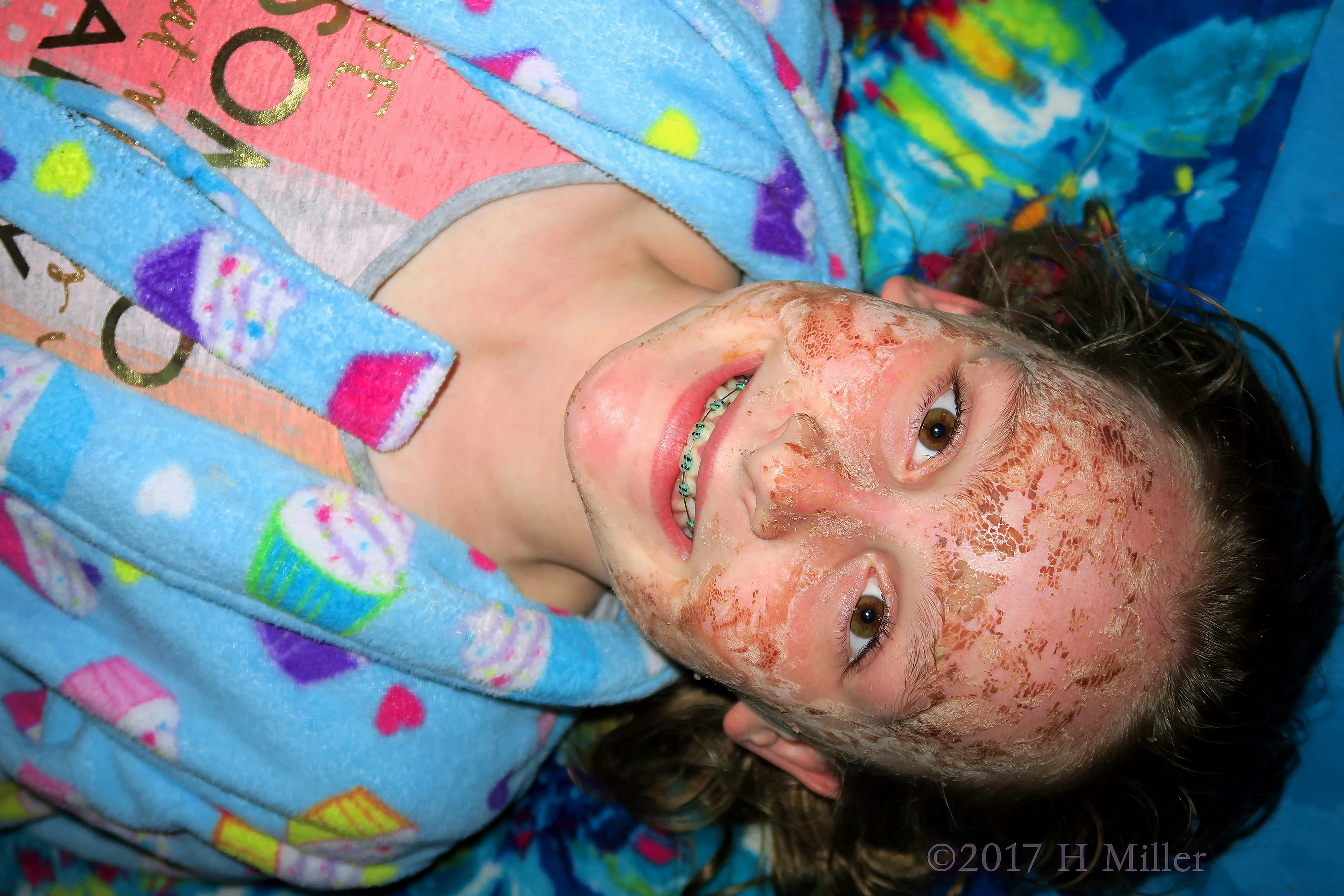 All Soaked Up Now Ready To Cleanse During This Girls Facial!! All Soaked Up Now Ready To Cleanse During This Girls Facial!!