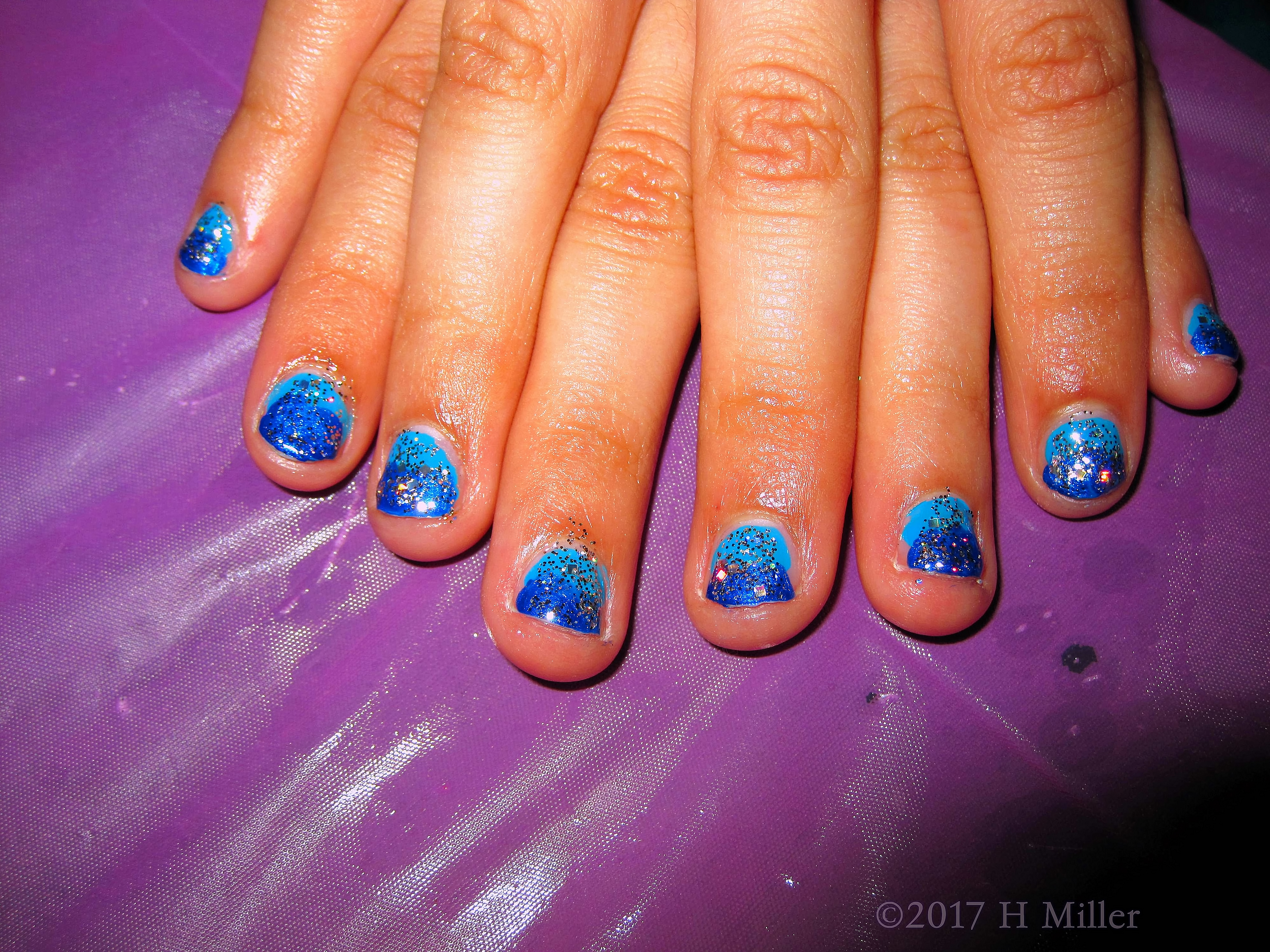 Shades Of Blue Ombre Nail Art With Glitter Overlay 4