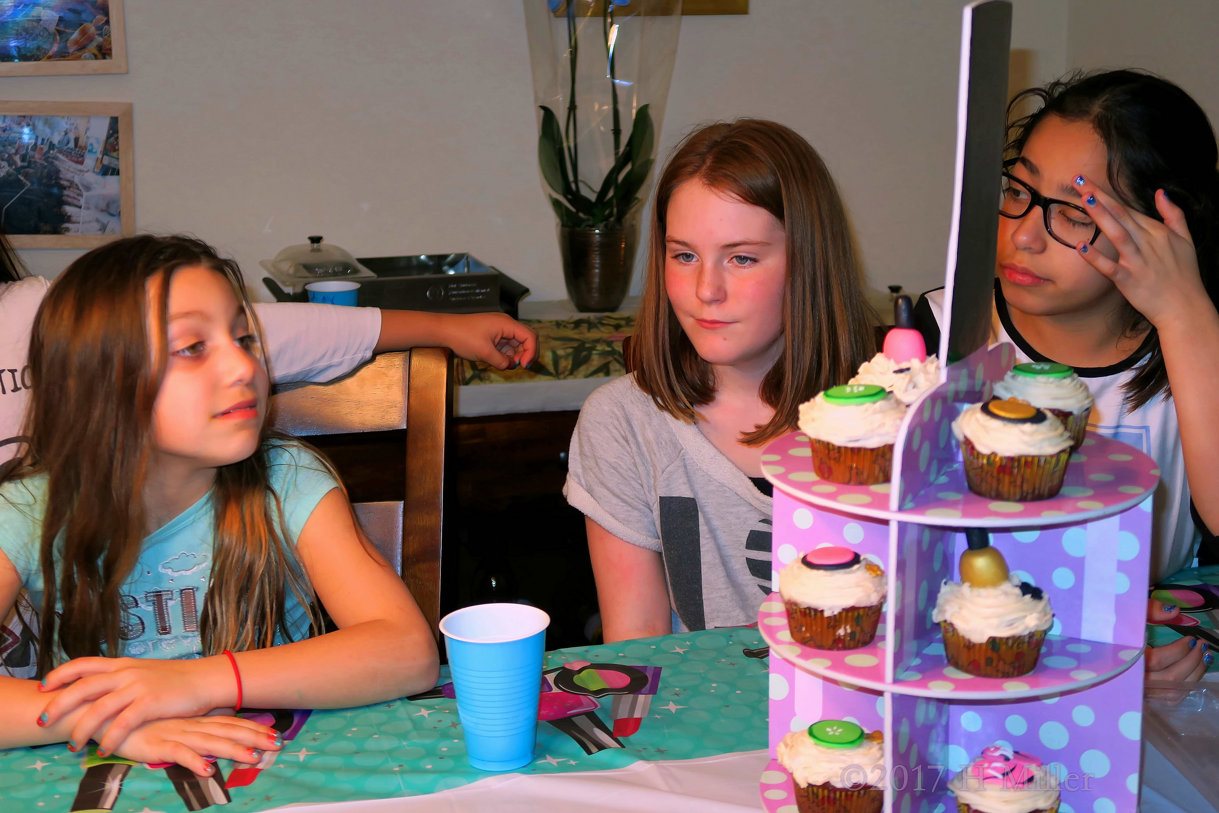 Tessa And Friends Relaxing At Her Spa Party 