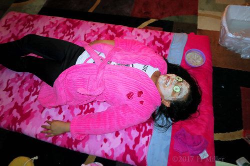 Another Shot Of This Party Guest Having A Spa Facial Another Shot Of This Party Guest Having A Spa Facial