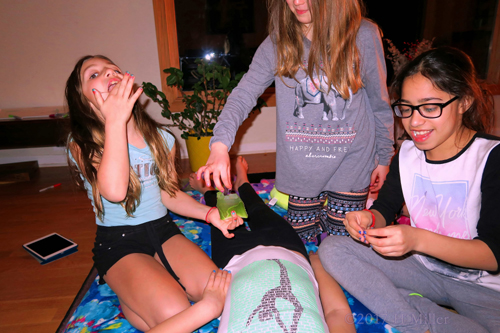 Birthday Guest Sharing Party Treat With Her Friends Birthday Guest Sharing Party Treat With Her Friends