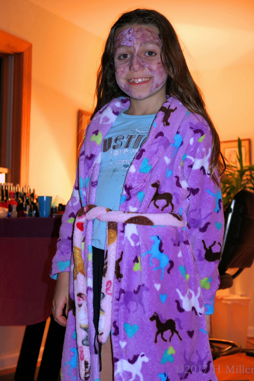 Tessa Relaxed And Cozy In Her Spa Robe And Facial Masque Tessa Relaxed And Cozy In Her Spa Robe And Facial Masque