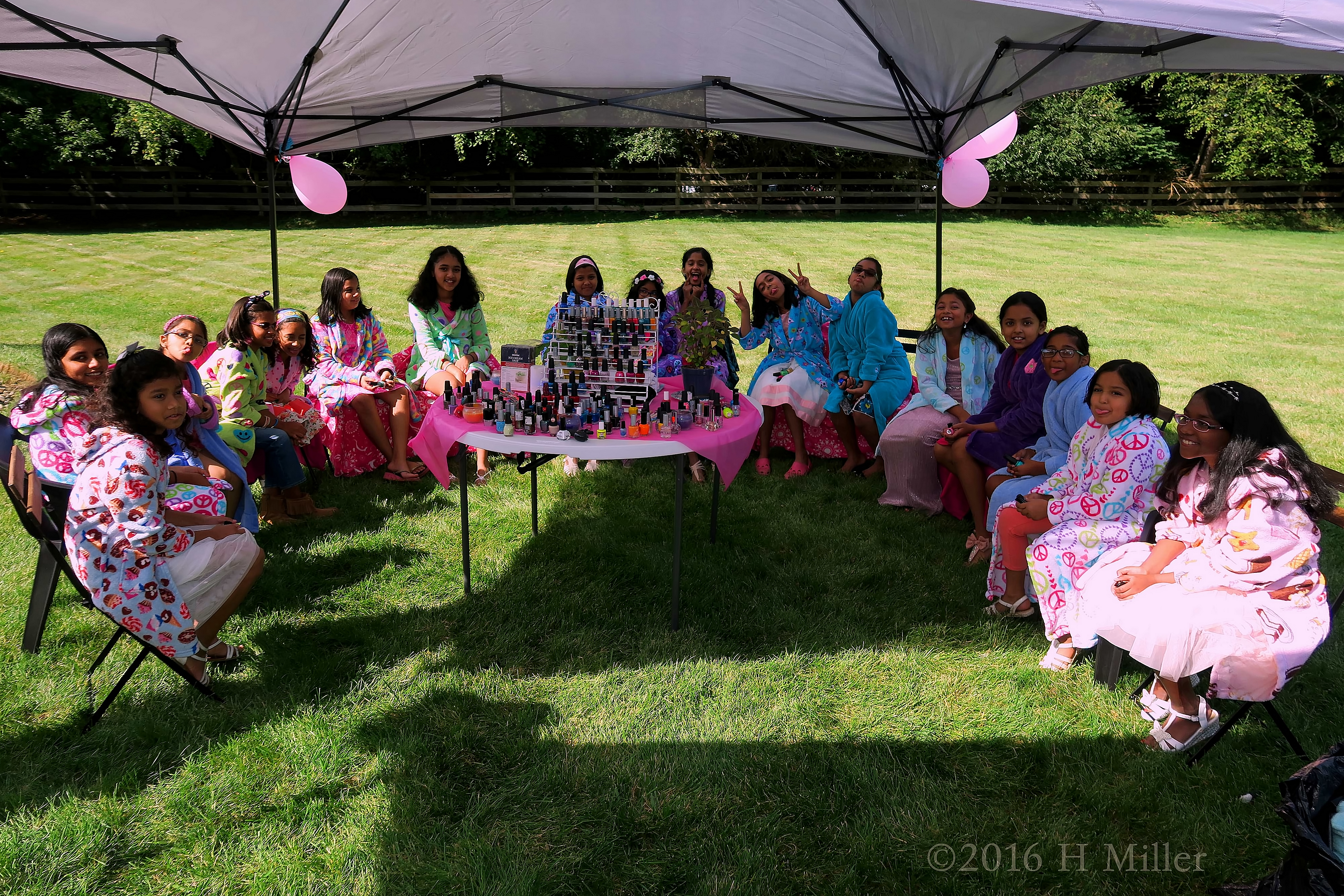 Everyone Is Patiently Waiting For The First Kids Spa Party Treatment. Everyone Is Patiently Waiting For The First Kids Spa Party Treatment.