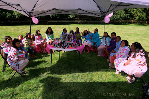 Everyone Is Patiently Waiting For The First Kids Spa Party Treatment. Everyone Is Patiently Waiting For The First Kids Spa Party Treatment.