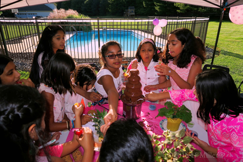 Smooth Chocolate And Tart Fruit...Delicious Spa Party Treats! Smooth Chocolate And Tart Fruit...Delicious Spa Party Treats!