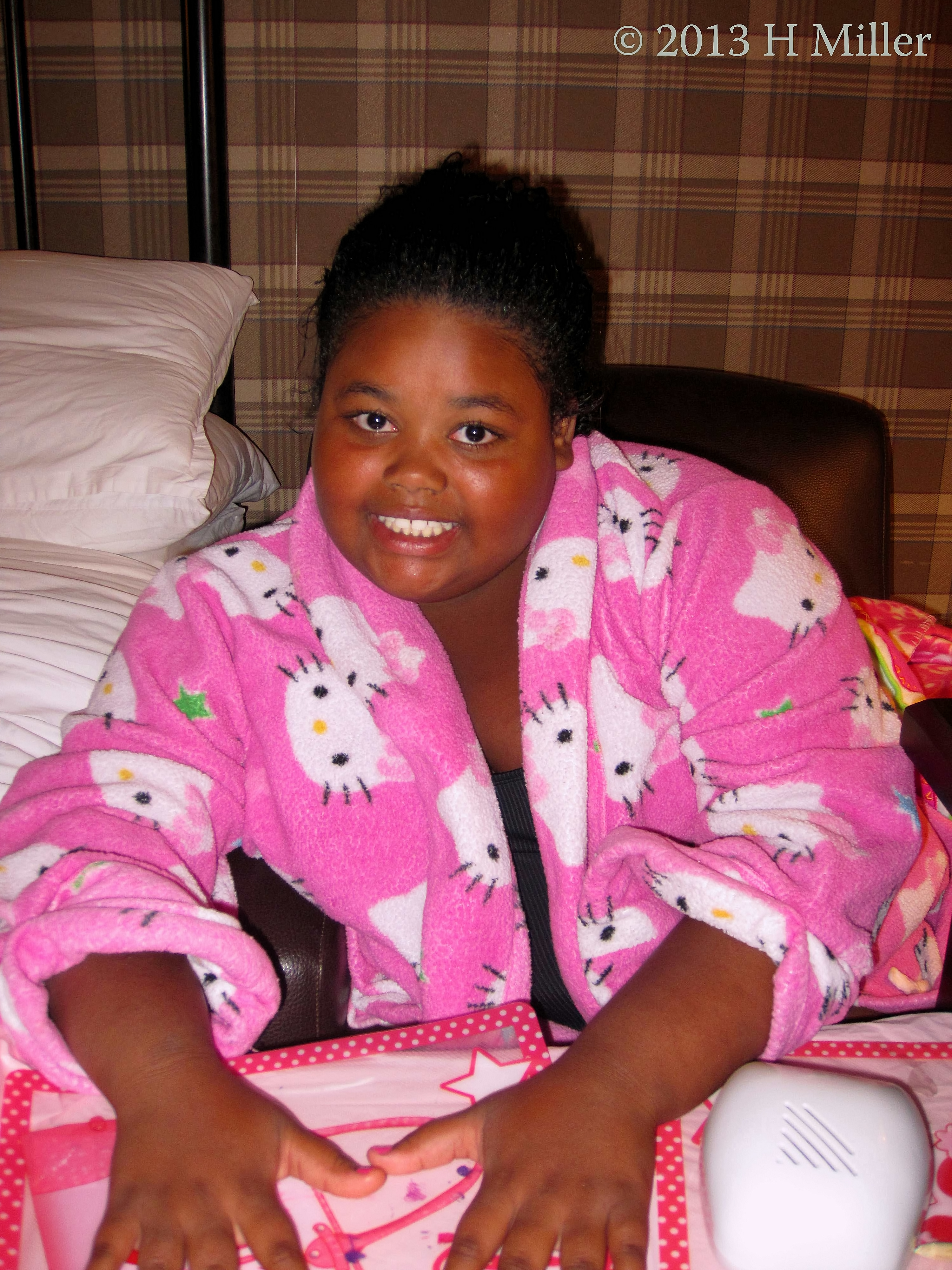 Spa Party Mani In Progress. Spa Party Mani In Progress.