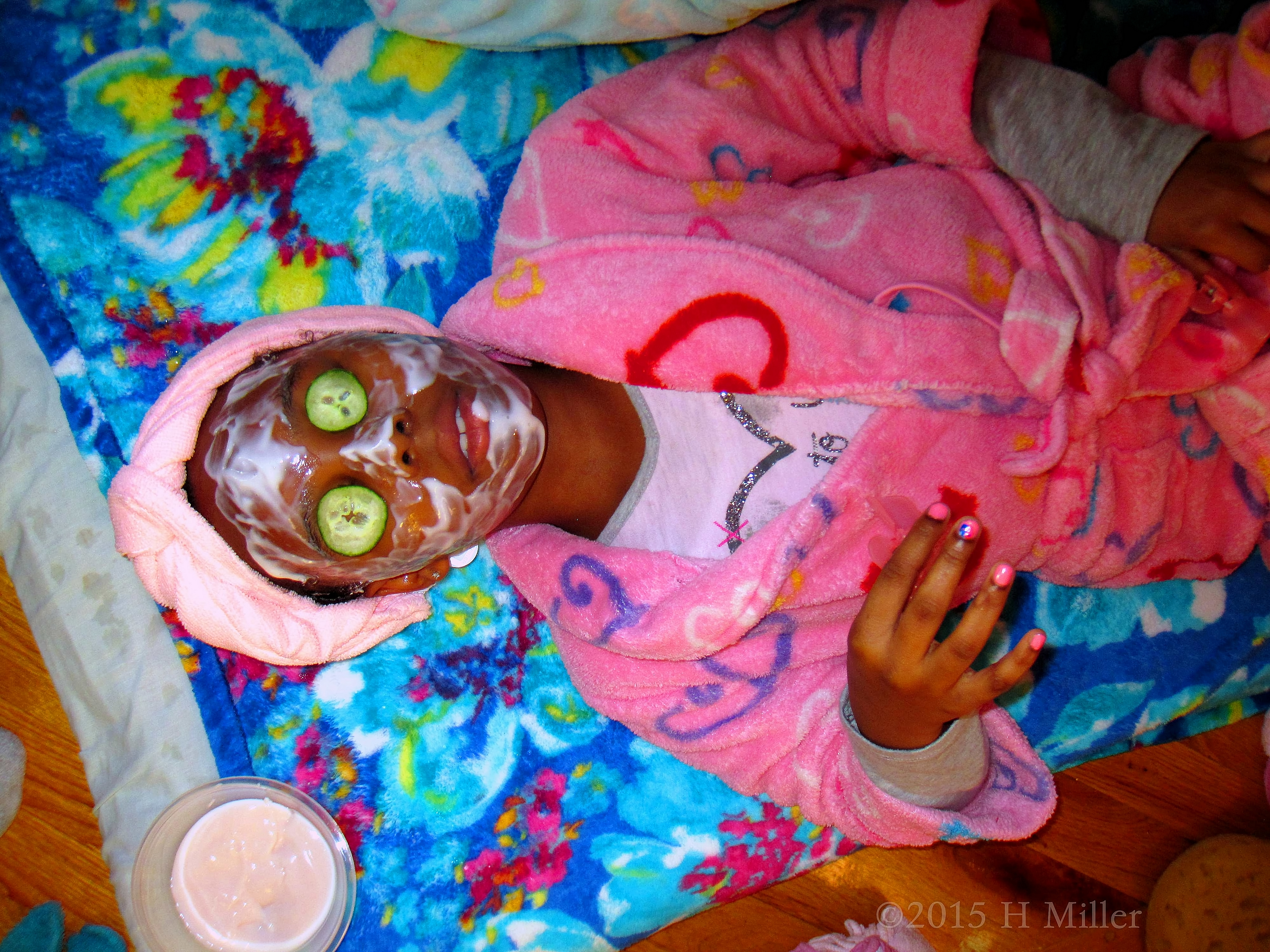 In Conversation With Her Face Masque In Conversation With Her Face Masque