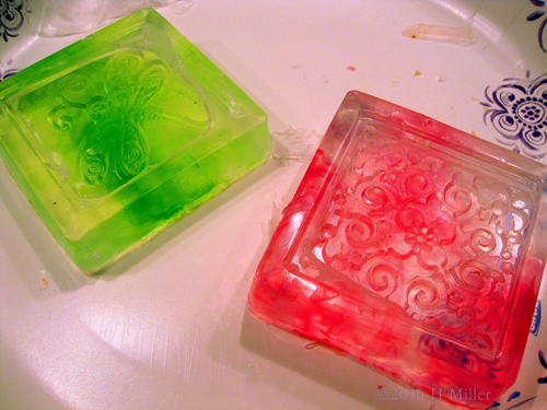 DIY Green And Red Soap